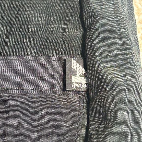 AMERIBAG Black Healthy Ergonomic Sling Backpack with Adjustable Strap - Picture 8 of 8